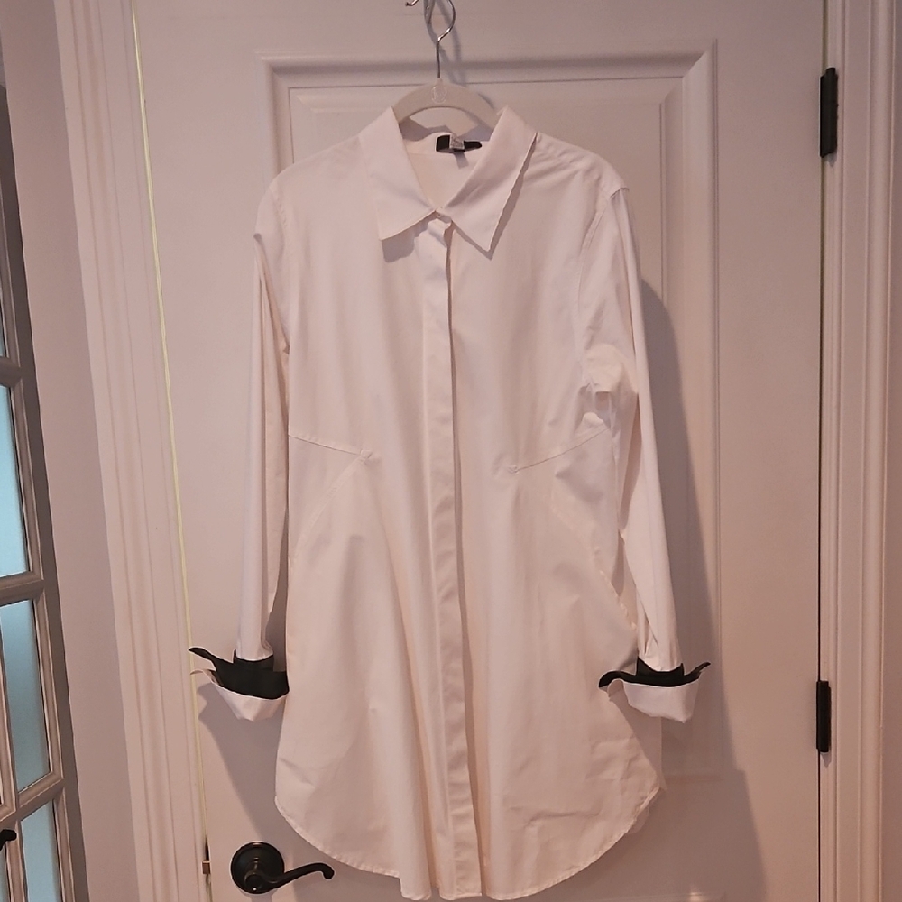 SkWhite Button-Up Shirt with Black Cuffs